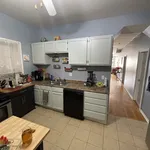 Rent 3 bedroom apartment in Ravenswood