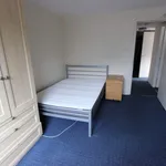 Rent 2 bedroom flat in London