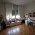 Rent 5 bedroom apartment of 151 m² in Verona