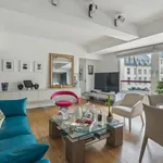 Rent 1 bedroom apartment of 689 m² in Paris