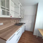 Pronajměte si 3 ložnic/e byt o rozloze 74 m² v Capital City of Prague