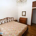 Rent 2 bedroom apartment of 75 m² in Genoa