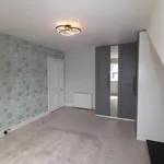 Rent 4 bedroom flat in Aberdeen