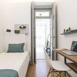 Rent 4 bedroom apartment in lisbon