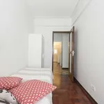 Rent a room in lisbon