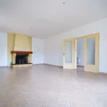 Rent 4 bedroom house of 123 m² in ROQUETTES