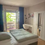 Rent a room of 80 m² in Frankfurt am Main