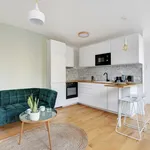 Rent 4 bedroom apartment of 32 m² in Paris