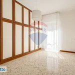 Rent 4 bedroom apartment of 109 m² in Bari