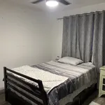 Rent a room in Santee