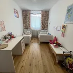 Miete 5 Schlafzimmer wohnung von 240 m² in Vienna