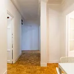 Rent a room of 162 m² in Madrid