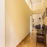 Rent 2 bedroom apartment of 130 m² in florence