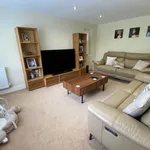 Rent 5 bedroom flat in Yorkshire And The Humber