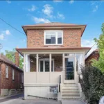 Rent 4 bedroom house in Toronto