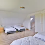 Huur 4 slaapkamer huis van 260 m² in Bergen