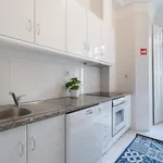 Rent 3 bedroom apartment of 130 m² in Porto