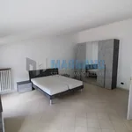 2-room flat excellent condition, third floor, Centro, Cavour