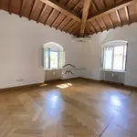 Rent 2 bedroom apartment in Firenze