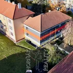 Pronajměte si 2 ložnic/e byt o rozloze 66 m² v Týn nad Vltavou