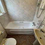 Rent 3 bedroom flat in West Midlands