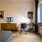 Rent 2 bedroom apartment in Turin