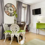 Rent 1 bedroom apartment in Porto