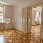 Najam 3 spavaće sobe stan od 200 m² u Zagreb