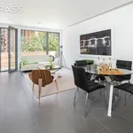 Rent 6 bedroom house of 615 m² in New York City