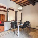 Rent 1 bedroom apartment of 70 m² in Florence