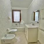 Rent 4 bedroom apartment of 156 m² in Castelfranco Veneto