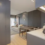 Rent 2 bedroom apartment of 52 m² in Porto