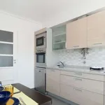 Rent 3 bedroom apartment of 110 m² in lisbon