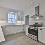 Rent 5 bedroom house of 730 m² in Toronto (Rosedale-Moore Park)