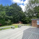 Rent 5 bedroom apartment in South East England