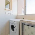 Rent 4 bedroom apartment in Valencia