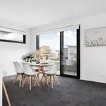 Rent 3 bedroom apartment in Melbourne