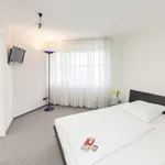 Miete 3 Schlafzimmer wohnung von 84 m² in Wolfsburg