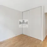 Rent 5 bedroom apartment of 110 m² in Paris