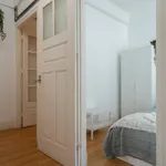 Rent 3 bedroom apartment in Porto