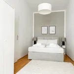 Miete 1 Schlafzimmer wohnung von 538 m² in vienna