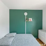 Appartement de 1227 m² avec 6 chambre(s) en location à Paris