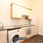 Rent 5 bedroom apartment in Scotland