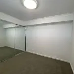 Rent 1 bedroom apartment in Beeliar