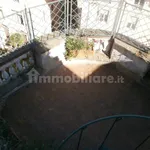 Rent 5 bedroom house of 302 m² in Rome