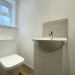 Rent 4 bedroom apartment in West Midlands