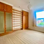 Rent 4 bedroom house in Yorkshire And The Humber