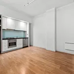 Rent 2 bedroom apartment in Melbourne