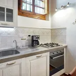 Rent 6 bedroom apartment of 70 m² in Florence