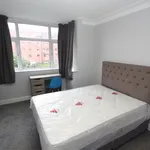 Rent 4 bedroom house in Leeds